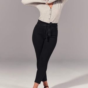 A&F black ultra high rise paper bag waist jeans